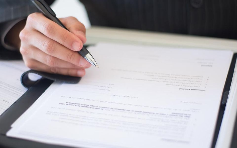 Assinatura de um contrato